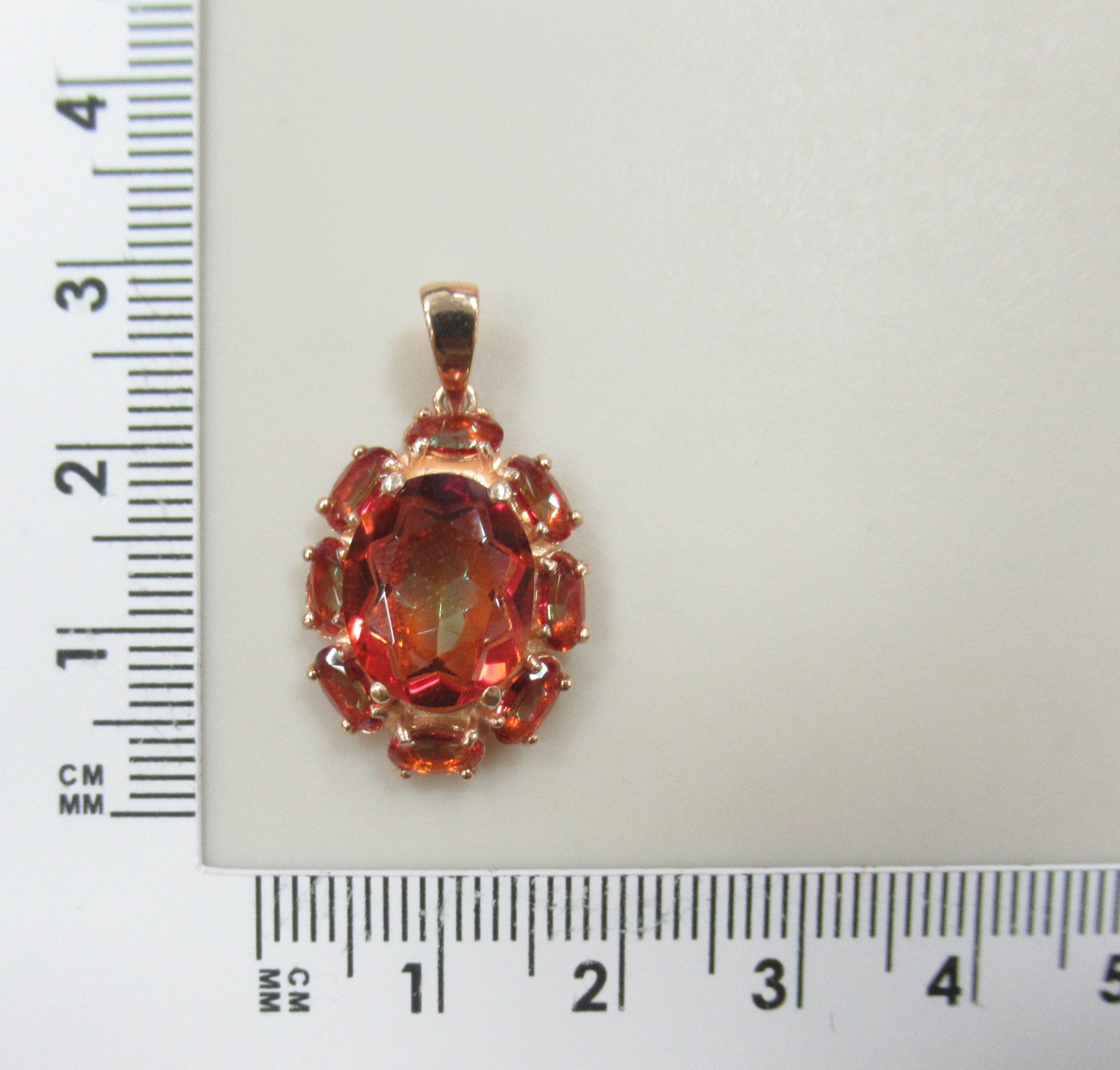 Серебряная подвеска с оранжевым горным хрусталем